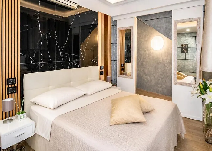The - Relax By Rhr * Roma