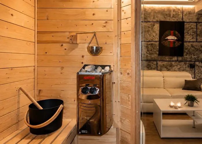 The - Relax By Rhr * Roma